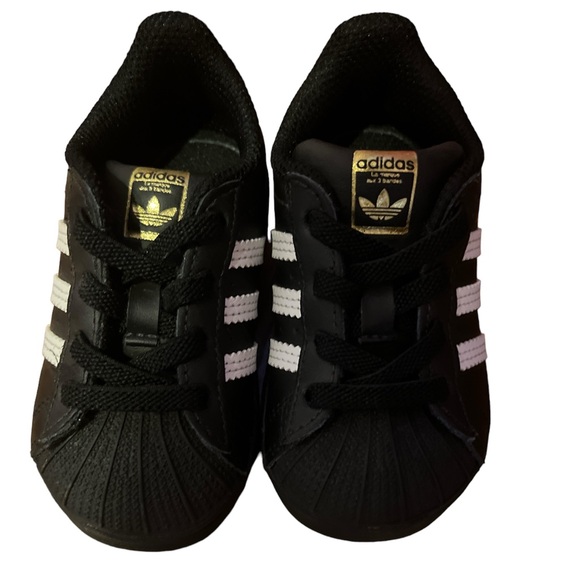 Adidas Superstar - Picture 2 of 2